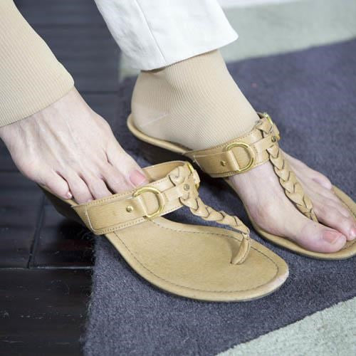 COMFY SOCKS 1 unit - Soin des pieds, vêtements et chaussures - La bonne remise